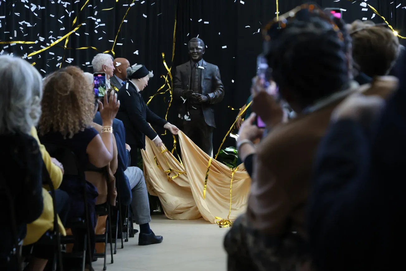 Dr. Norman Francis statue unveiled at Xavier University of Louisiana